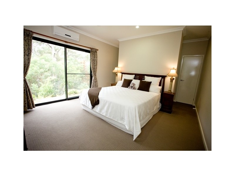 15 Oceanblue Rise, Upper Coomera QLD 4209