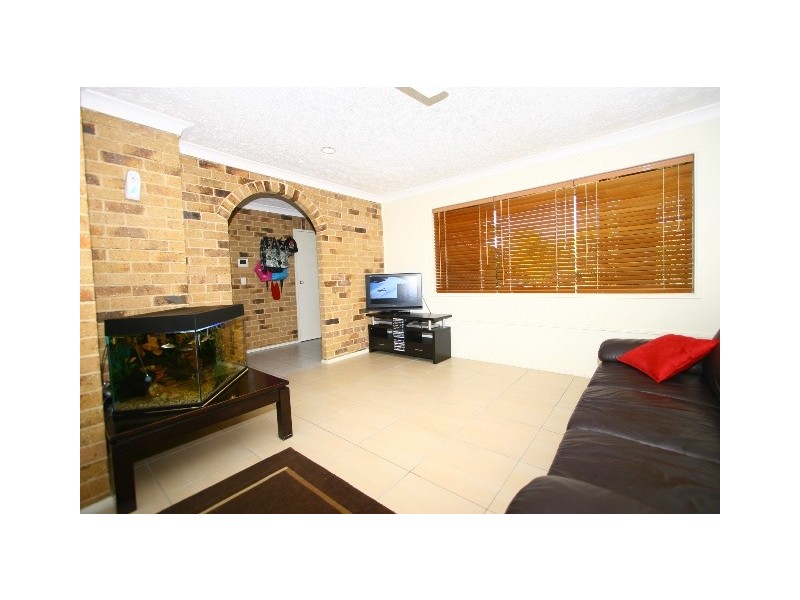 9 Otford Place, Helensvale QLD 4212