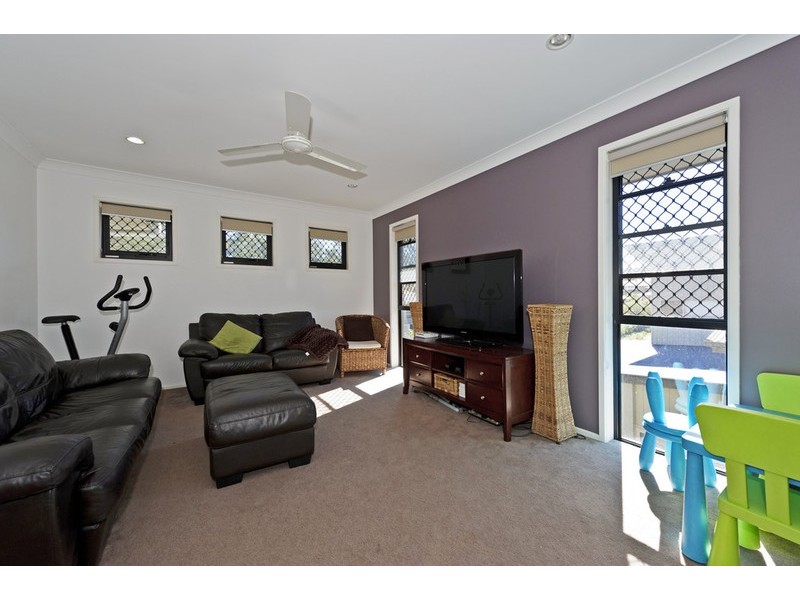 24 Calypso Court, Oxenford QLD 4210