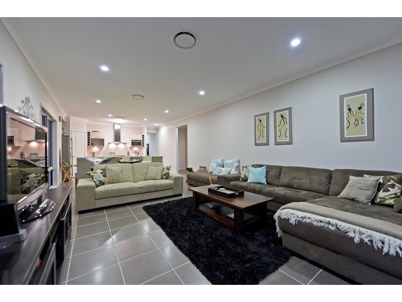 55 Rivermill Terrace, Upper Coomera QLD 4209