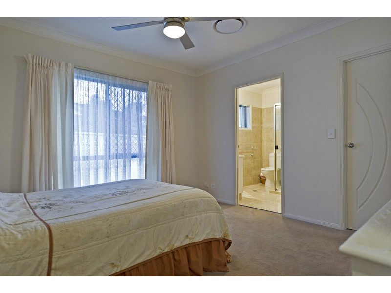 27 Southaven Drive, Helensvale QLD 4212