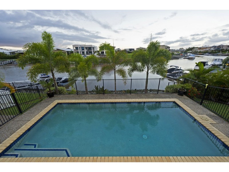 27 Southaven Drive, Helensvale QLD 4212