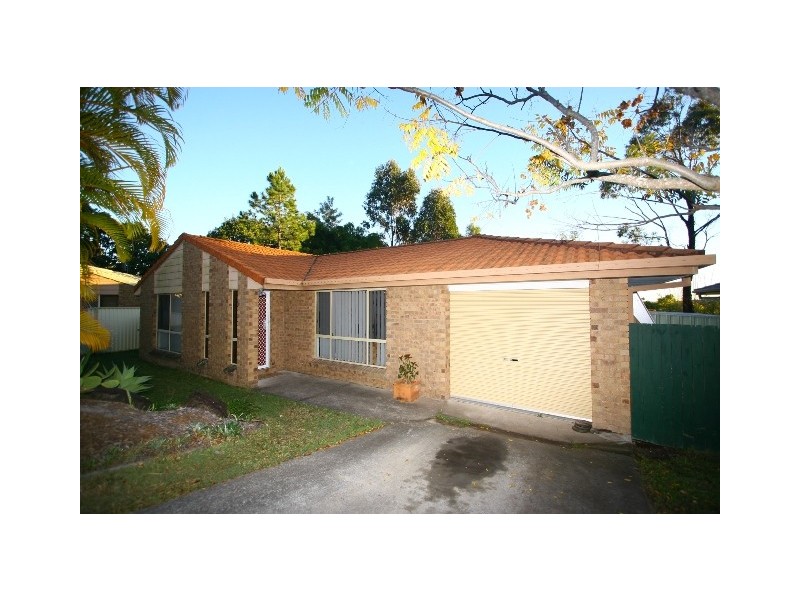 4 Broadway Drive, Oxenford QLD 4210