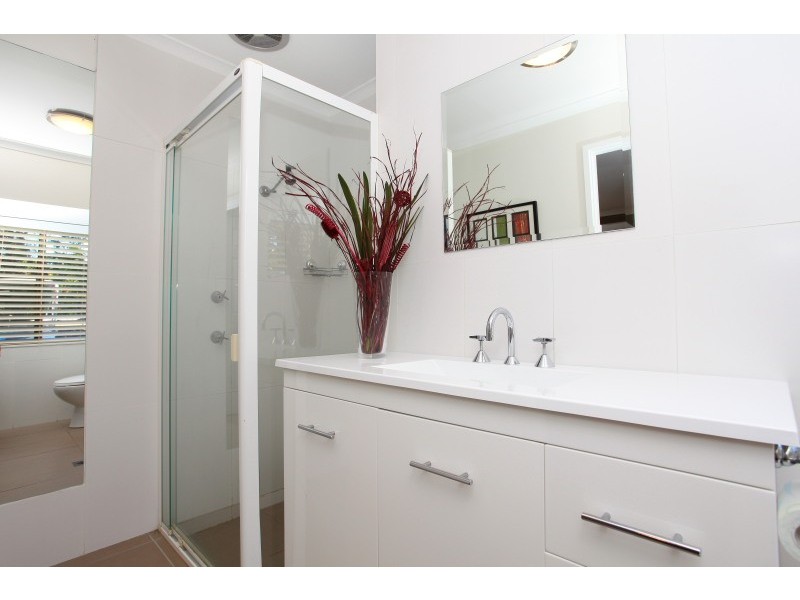 14 Pomona Court, Helensvale QLD 4212