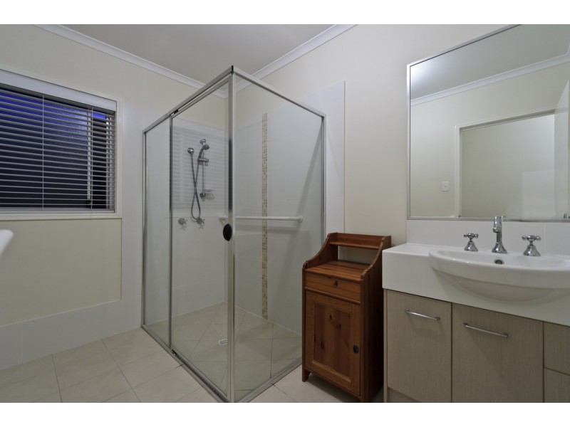 5 Bundoora Street, Upper Coomera QLD 4209