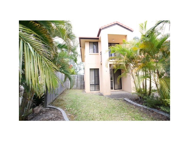 16/19 Harrow Place, Arundel QLD 4214