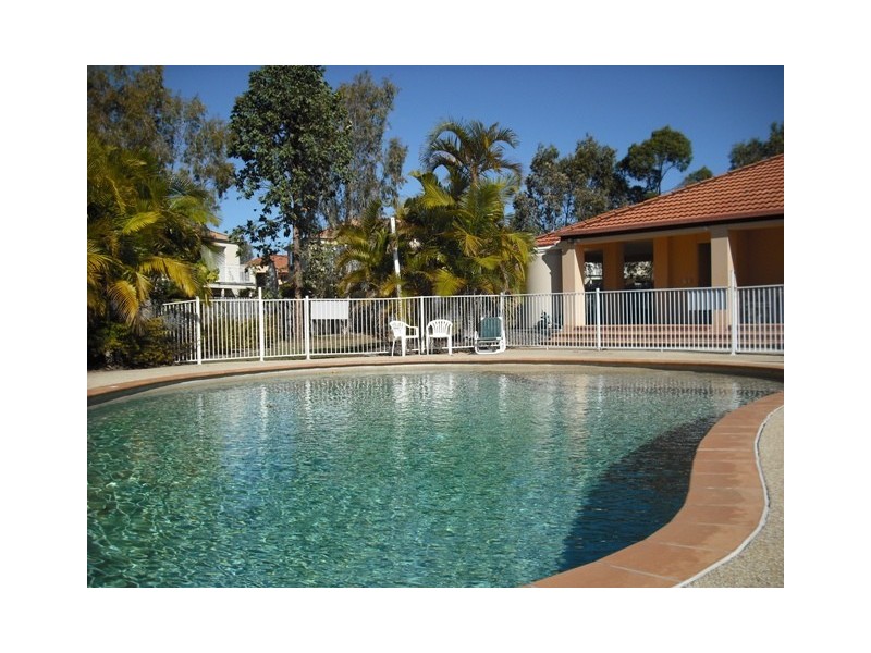 16/19 Harrow Place, Arundel QLD 4214