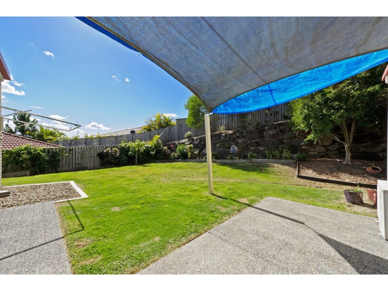 12 Boyer Street, Pacific Pines QLD 4211