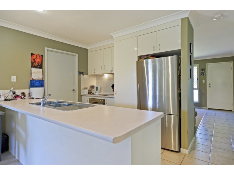 13 Gerard Street, Pacific Pines QLD 4211