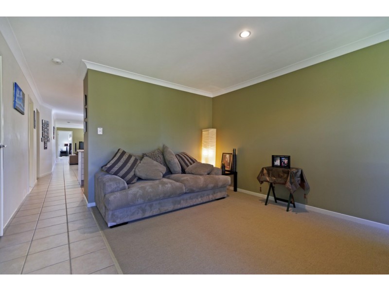 13 Gerard Street, Pacific Pines QLD 4211