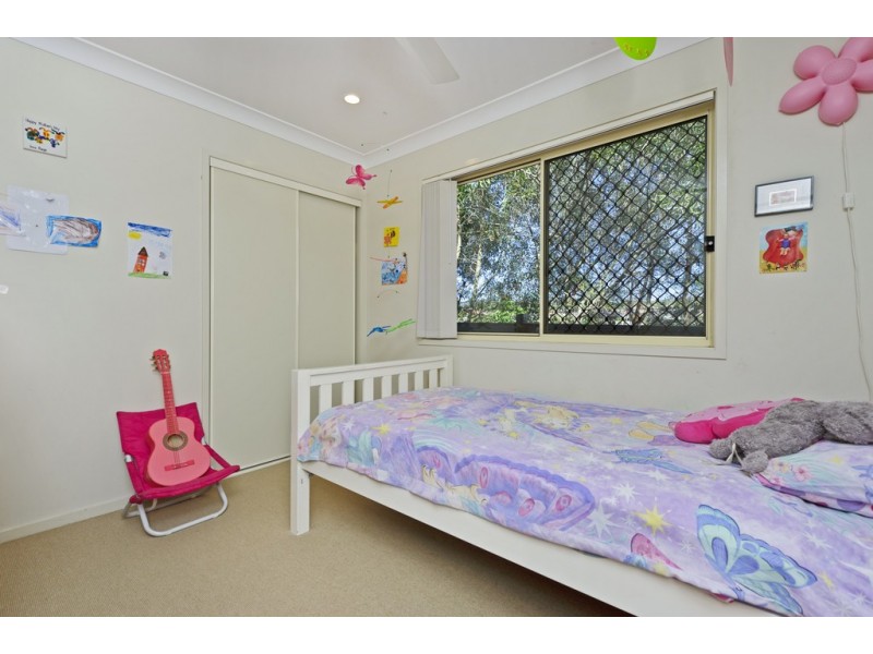 13 Gerard Street, Pacific Pines QLD 4211