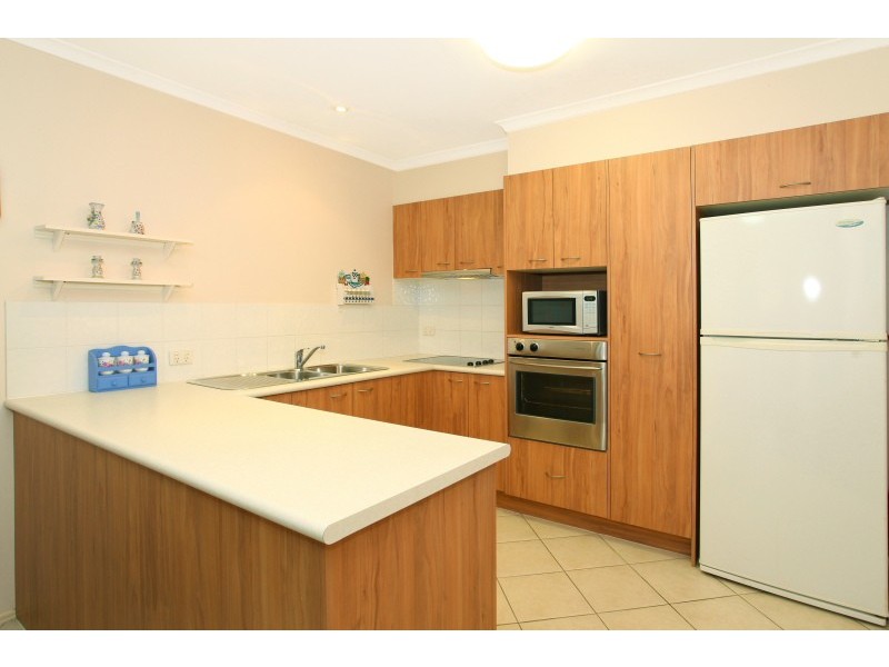 1/80 River Oak Drive, Helensvale QLD 4212