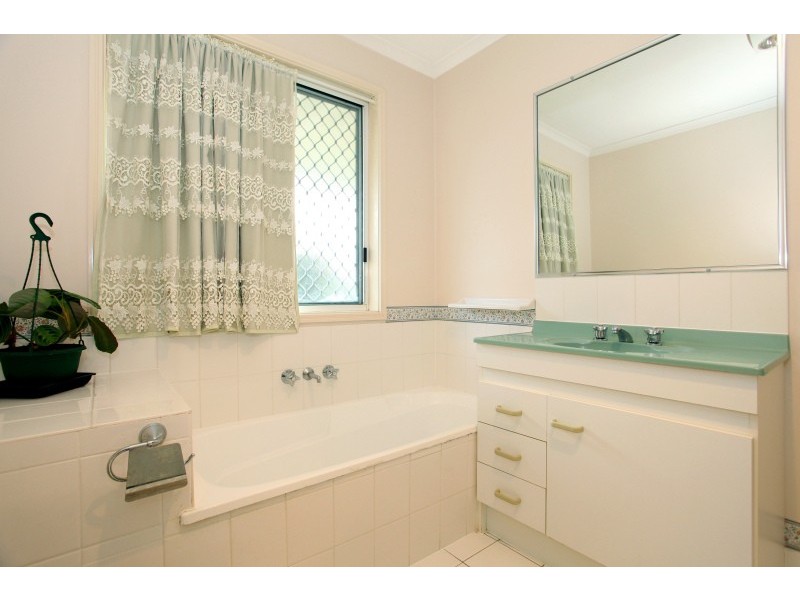 1/80 River Oak Drive, Helensvale QLD 4212