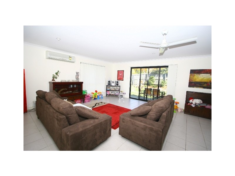 14 Skylark Street, Upper Coomera QLD 4209