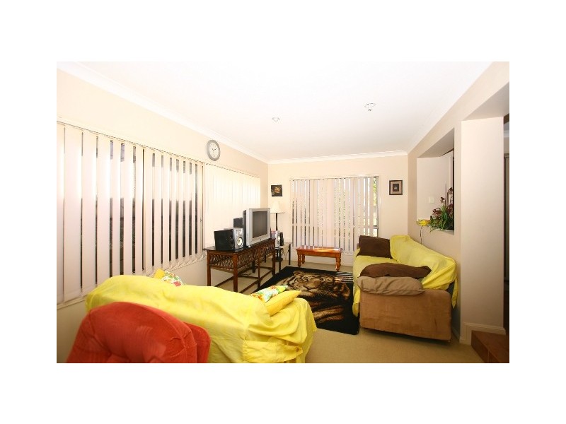 33 Nicola Way, Upper Coomera QLD 4209