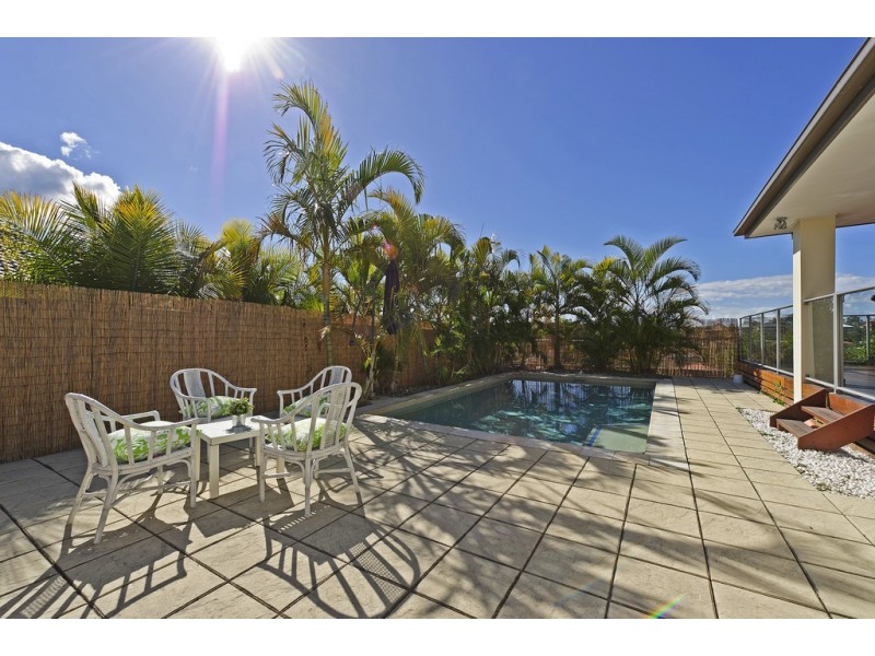 83 Salvado Drive, Pacific Pines QLD 4211