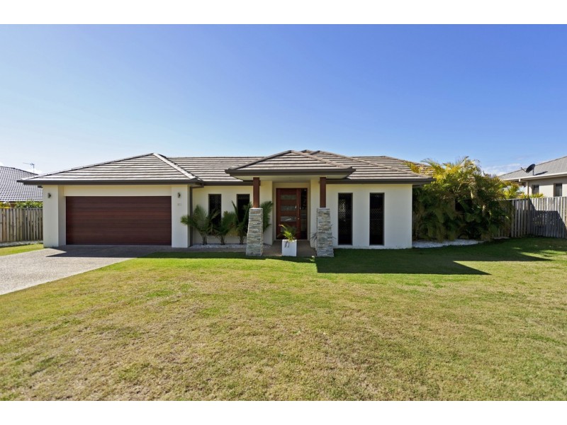 83 Salvado Drive, Pacific Pines QLD 4211