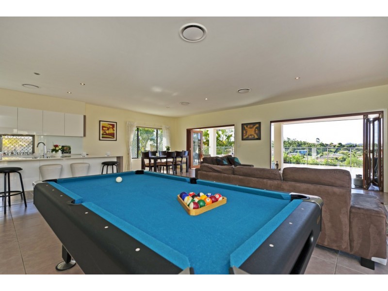 83 Salvado Drive, Pacific Pines QLD 4211