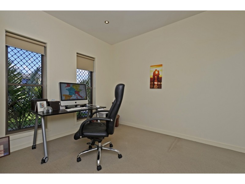 83 Salvado Drive, Pacific Pines QLD 4211