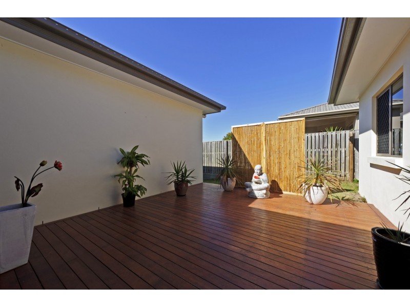 83 Salvado Drive, Pacific Pines QLD 4211