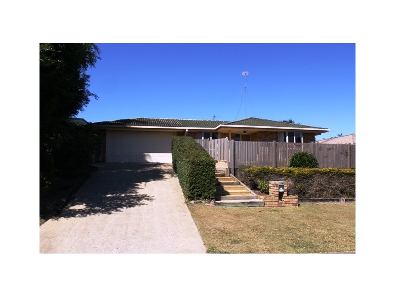 199 Mildura Drive, Helensvale QLD 4212