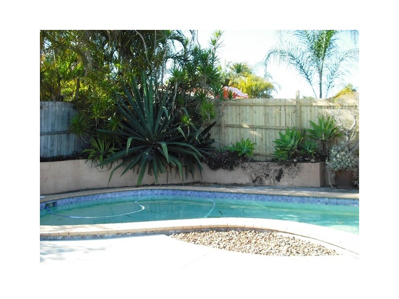 199 Mildura Drive, Helensvale QLD 4212