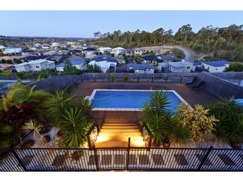 20 Wunburra Circle, Pacific Pines QLD 4211