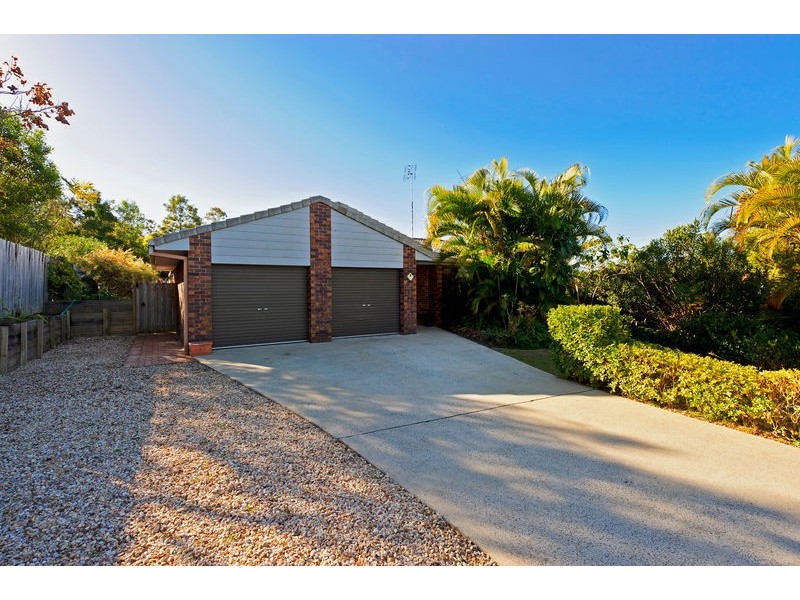 8 Adventure Avenue, Oxenford QLD 4210