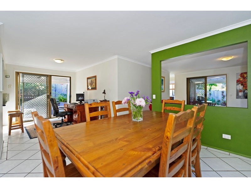 8 Adventure Avenue, Oxenford QLD 4210