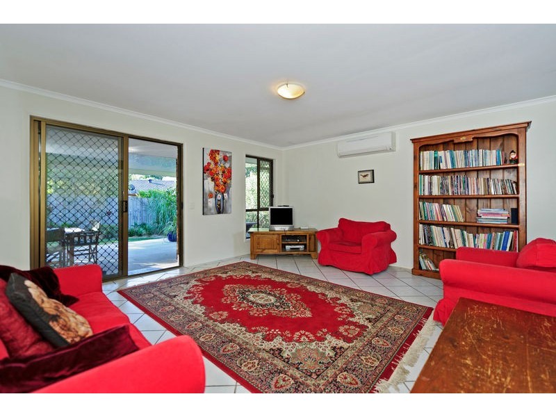 8 Adventure Avenue, Oxenford QLD 4210