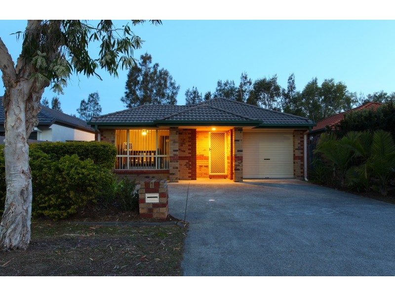 37 Trade Winds Drive, Helensvale QLD 4212