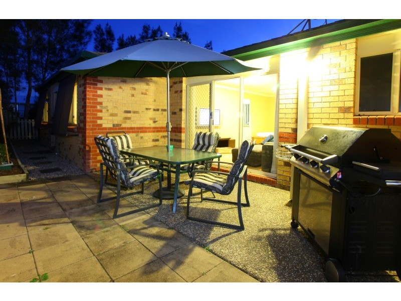 37 Trade Winds Drive, Helensvale QLD 4212