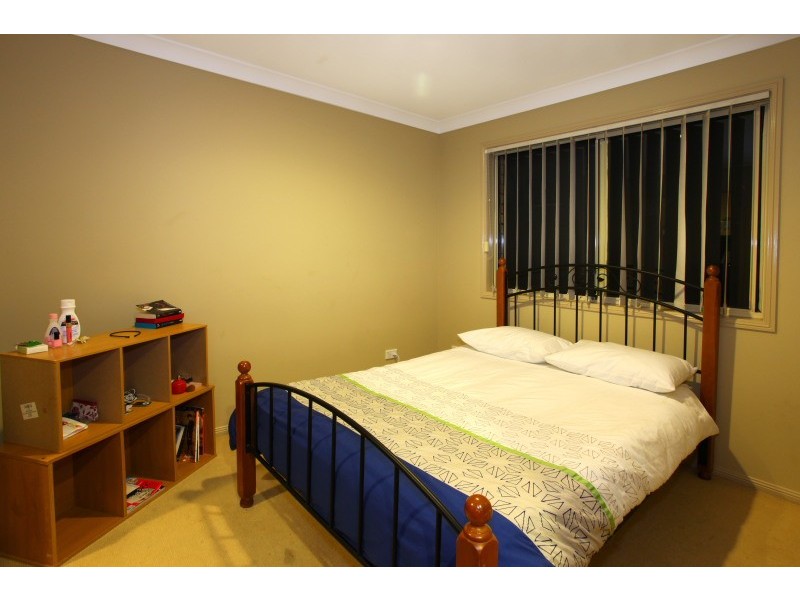 37 Trade Winds Drive, Helensvale QLD 4212