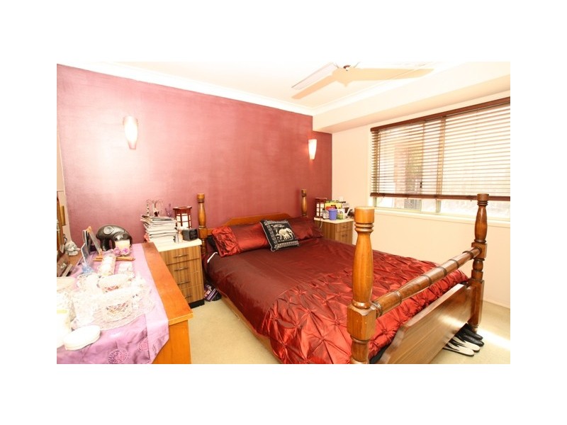 246 Mildura Drive, Helensvale QLD 4212