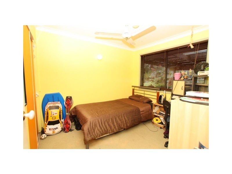 246 Mildura Drive, Helensvale QLD 4212