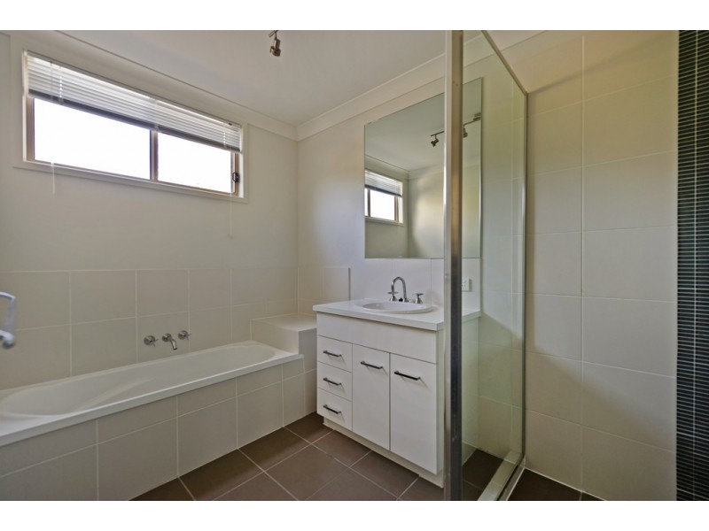 22 Calypso Court, Oxenford QLD 4210