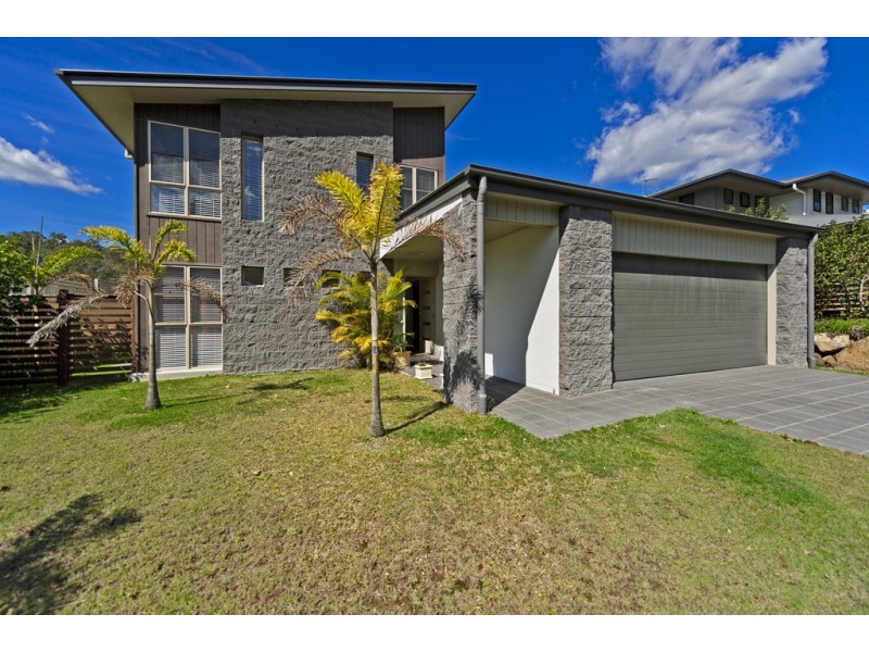 22 Calypso Court, Oxenford QLD 4210
