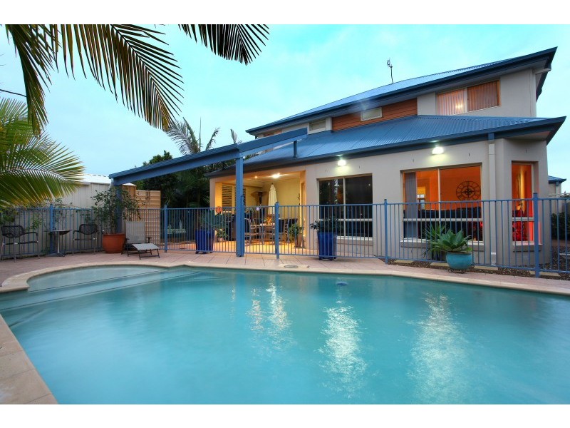 1 Lagos Court, Coombabah QLD 4216