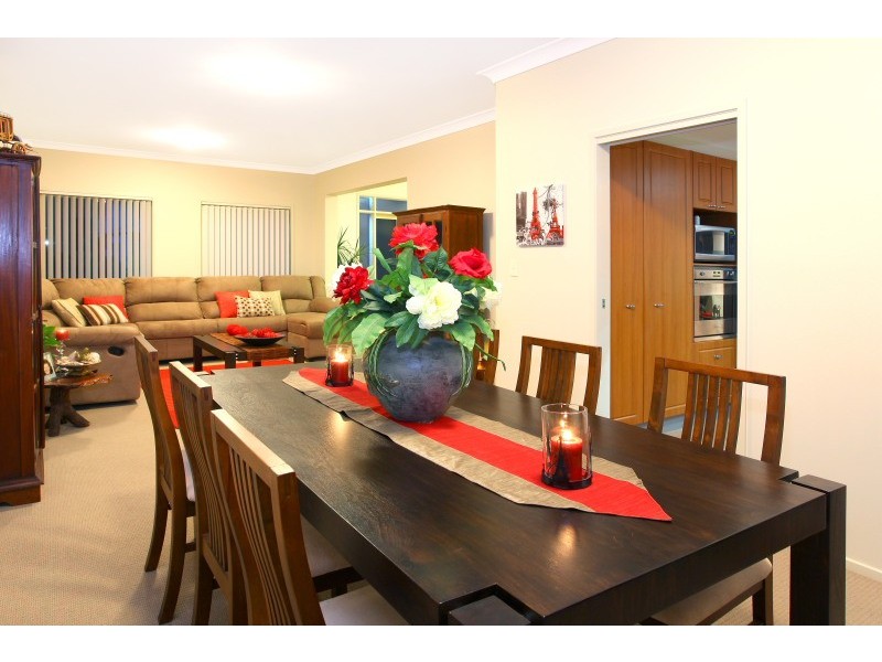 1 Lagos Court, Coombabah QLD 4216