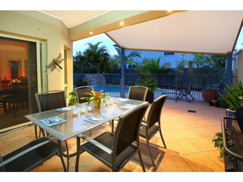 1 Lagos Court, Coombabah QLD 4216