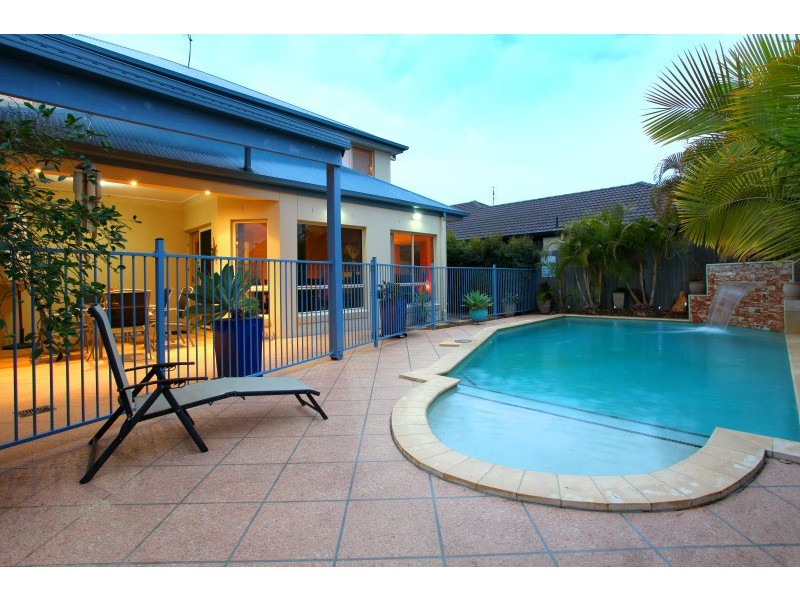 1 Lagos Court, Coombabah QLD 4216