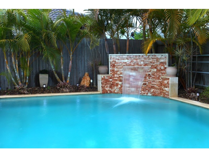 1 Lagos Court, Coombabah QLD 4216