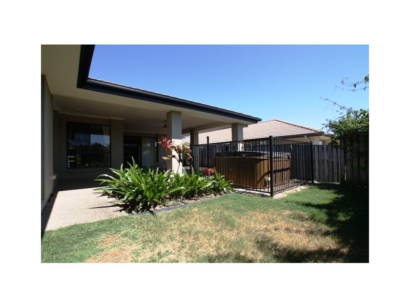 25 Witheren Circuit, Pacific Pines QLD 4211