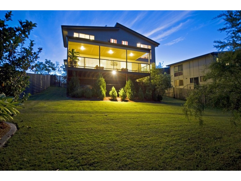 66 Cobb and Co Drive, Oxenford QLD 4210