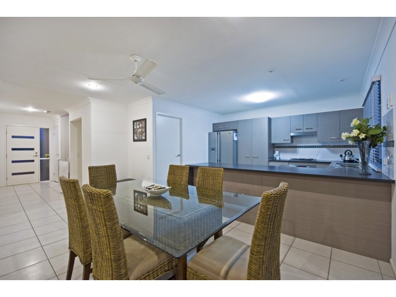 66 Cobb and Co Drive, Oxenford QLD 4210