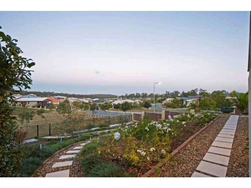 1 Oceanblue Rise, Upper Coomera QLD 4209