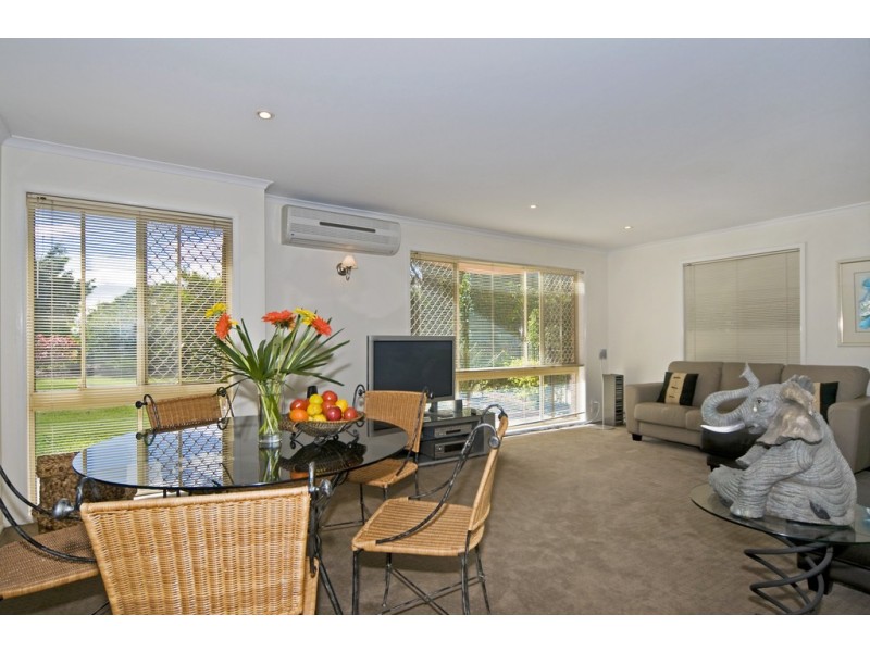 11 Mendooran Court, Oxenford QLD 4210