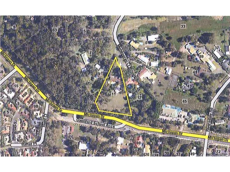 11 Mendooran Court, Oxenford QLD 4210