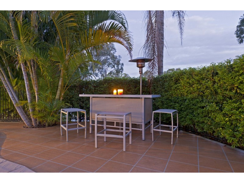 11 Mendooran Court, Oxenford QLD 4210