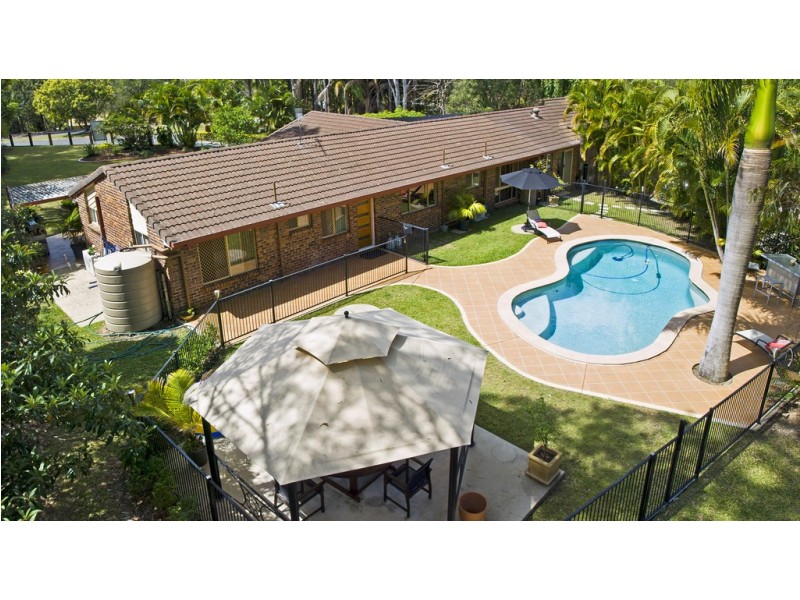 11 Mendooran Court, Oxenford QLD 4210